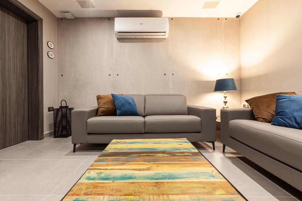 Guesthouse No. 48 Мсида Екстериор снимка